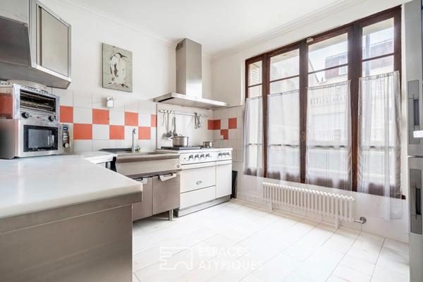 Maison de caractère avec jardin et terrasse en centre ville