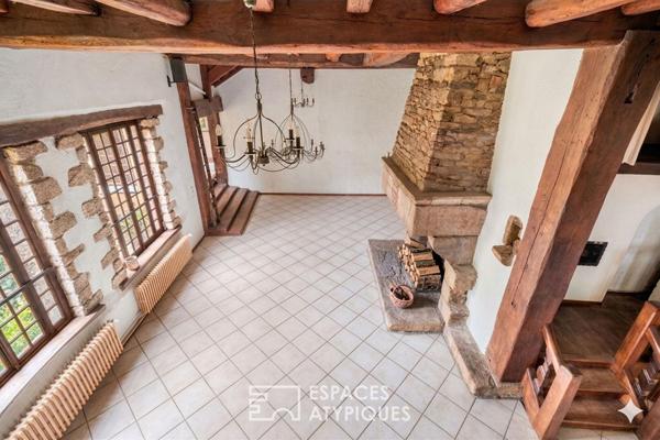 Maison de caractère avec jardin et terrasse en centre ville