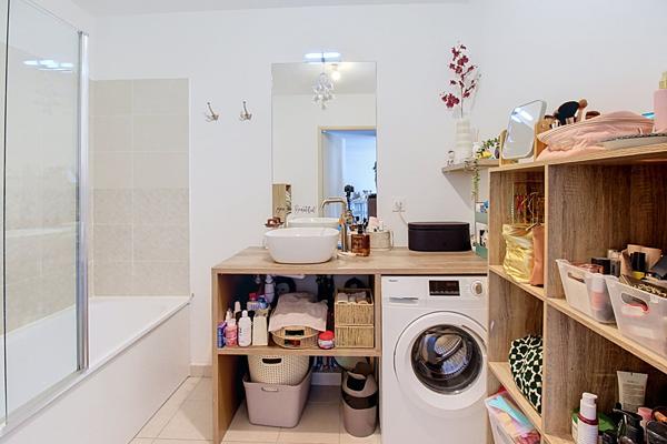 A VENDRE EN EXCLUSIVITÉ à DRAGUIGNAN - Appartement 3 pièces 58 m² avec terrasse dans résidence sécurisée récente