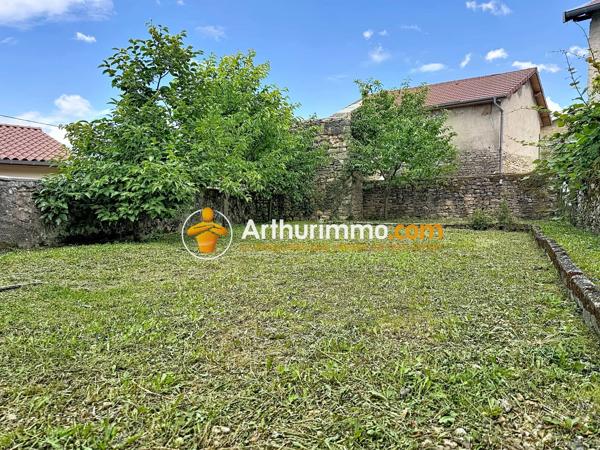 Vente                                                      Maison
                        
                     5 pièces                      150 m2                     à Bourgoin-Jallieu