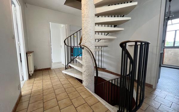 Maison à vendre    5 pièces • 100 m2 Chelles