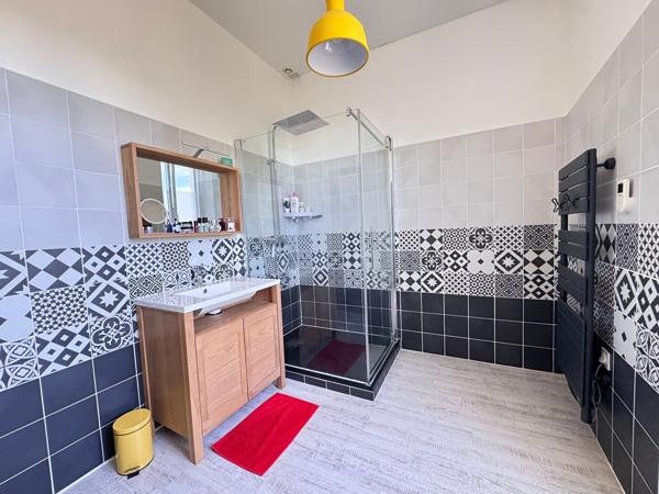Vente Maison Nieul-sur-mer 8 pièces 260m²-IRM4406