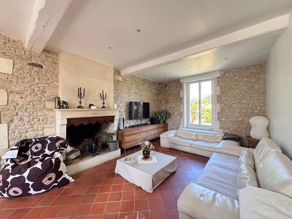 Vente Maison Nieul-sur-mer 8 pièces 260m²-IRM4406