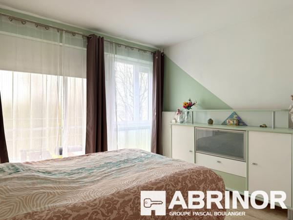 Superbe T4 traversant 81 m² — vue étang & tour Perret, plein sud | Résidence Parc de Beauvillé, Amiens AMIENS