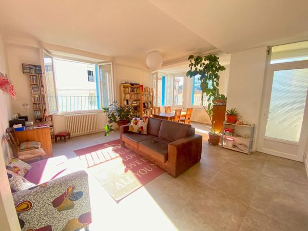 Maison à vendre 7 pièces  (07)
