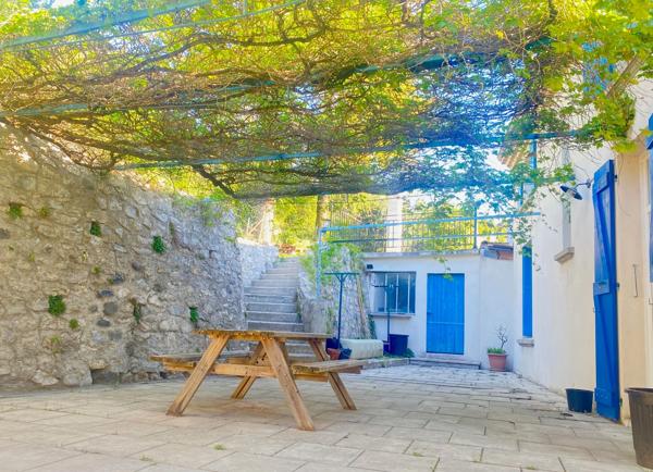 Maison à vendre 7 pièces  (07)