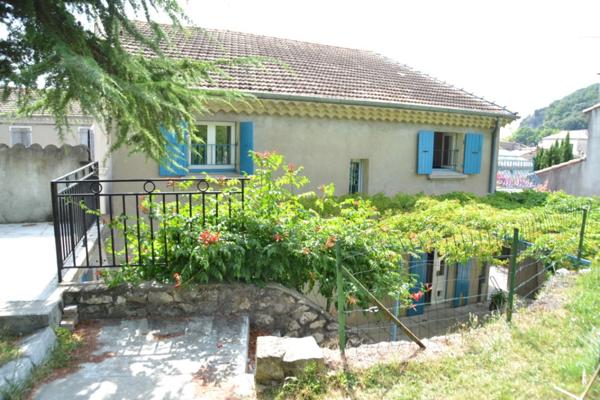 Maison à vendre 7 pièces  (07)