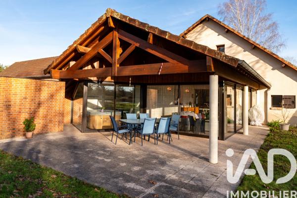 Maison à vendre 15 pièces 349 m² La Ferté-Saint-Aubin
