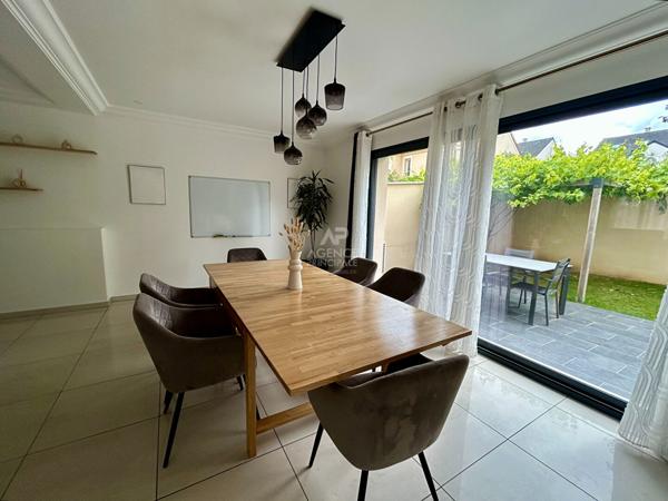 Villa Verneuil Sur Seiine 8 pièce(s) 165 m2 €699 000 ** - Référence 1125