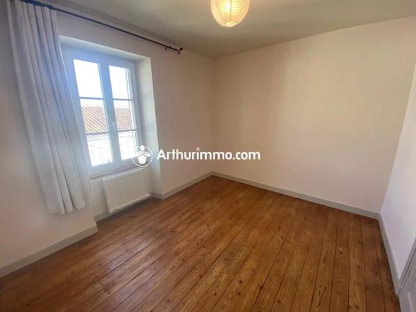 Location Maison 6 pièces 116 m2 à Matha