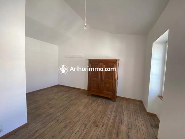 Location Maison 6 pièces 116 m2 à Matha