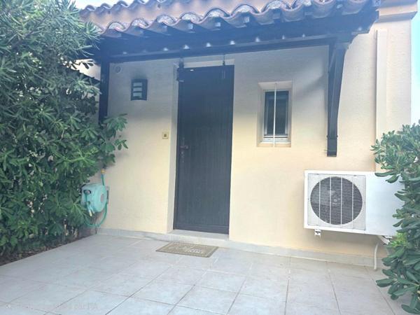 Maison Le Lavandou 3 pièce(s) 24 m2 PARKING PISCINE