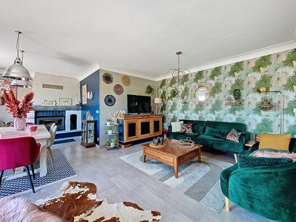 Maison 8 pièces - 240 m² Exclusivité efficity