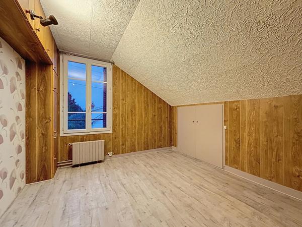 Maison à vendre 5 pièces BEAUMONT SUR OISE (95)