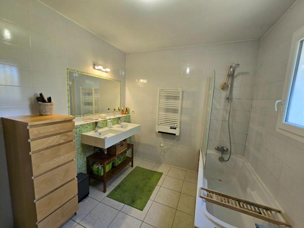 Villa 160 m² - Vue panoramique Coudon, piscine, garage sur 2000 m²