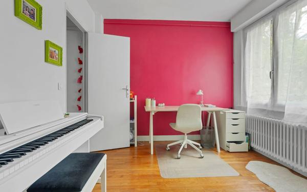 Appartement à vendre    4 pièces • 79,62 m2 Antony