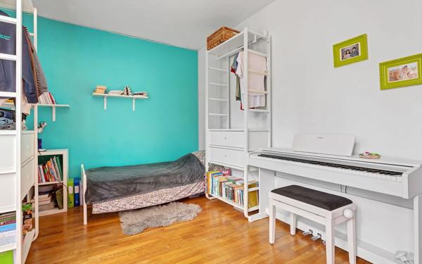 Appartement à vendre    4 pièces • 79,62 m2 Antony