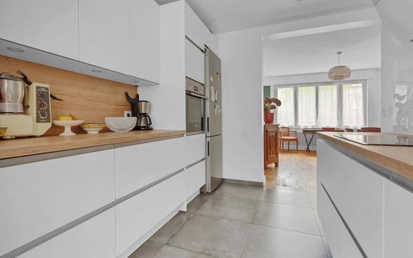 Appartement à vendre    4 pièces • 79,62 m2 Antony