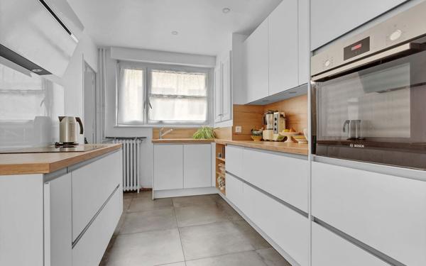 Appartement à vendre    4 pièces • 79,62 m2 Antony