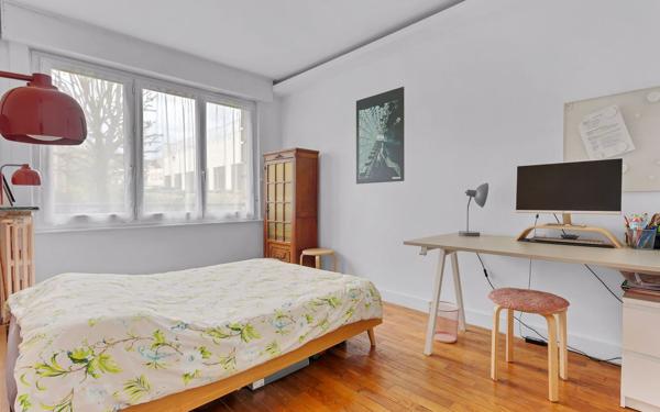 Appartement à vendre    4 pièces • 79,62 m2 Antony