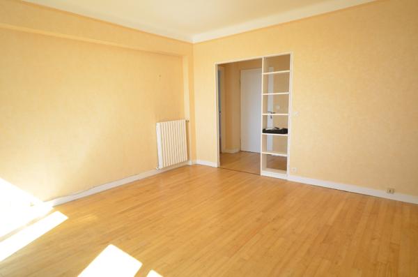 BREST JEAN MOULIN - 1 RUE PIERRE PUGET - Appartement T4 de 74m² , Brest