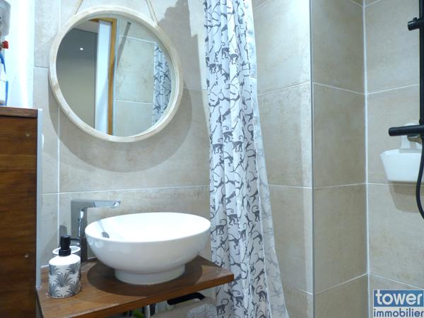 Studio
                                                                                                                                                                                                                                                                                                                        1 pièce(s)                                                                                                                                                                                                                                                                                                                              17  m²