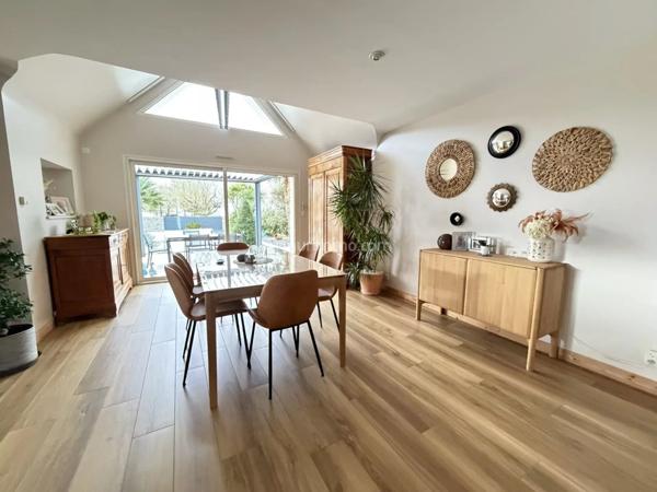 Vente Maison 7 pièces 237 m2 à Auray