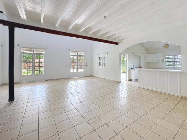 Location / Maison T6