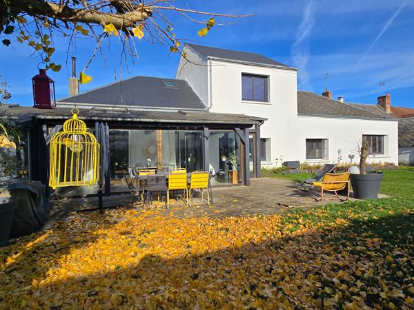 Maison familiale chambre en RDC + grange et garage
