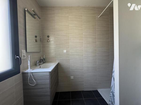 Maison récente de plain-pied, 2 chambres en centre-ville de Savenay