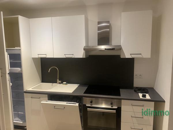 26 rue Général Gouraud T3 avec Terrasse cave et Garage Lyon (69008)