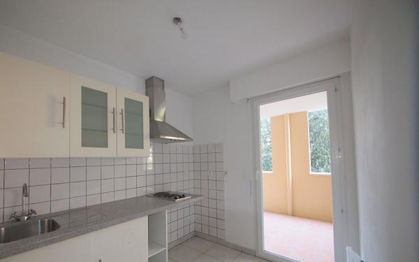 Appartement à vendre    2 pièces •  Nice