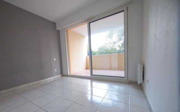 Appartement à vendre    2 pièces •  Nice