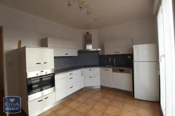 Appartement à louer 3 pièces 79.42m² Chartres (28000)