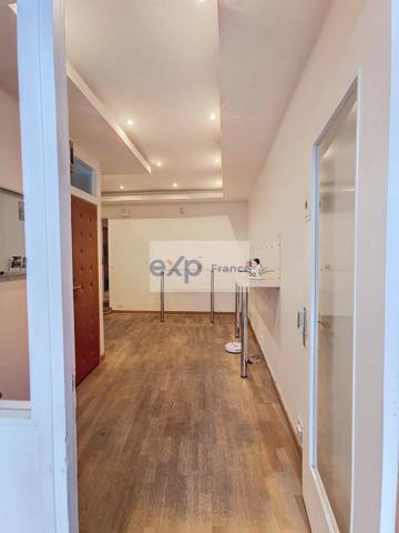 À LOUER – LOCAL COMMERCIAL / PROFESSIONNEL