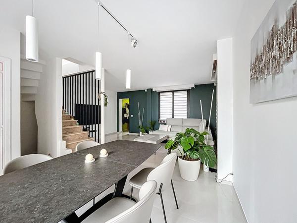 Maison Suresnes 5 pièce(s) 128 m2