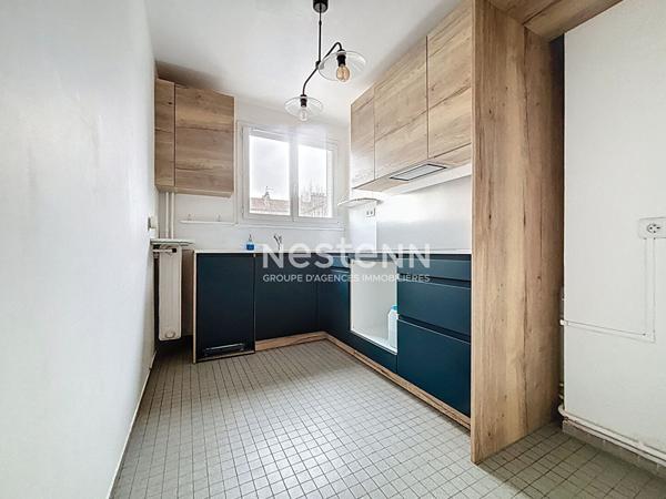 HYPER CENTRE - MAIRIE DE CLAMART - Appartement 3 pièces de 58,95 m² traversant