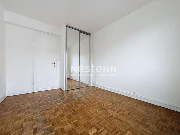 HYPER CENTRE - MAIRIE DE CLAMART - Appartement 3 pièces de 58,95 m² traversant