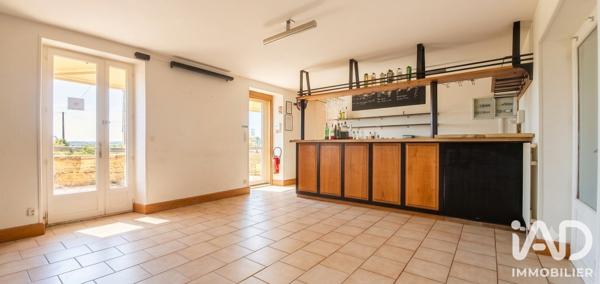 Maison à vendre 10 pièces 206 m² Marcillac-Saint-Quentin