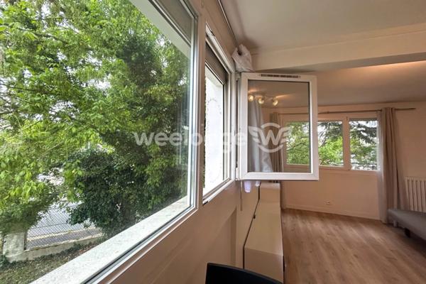 Appartement à louer 1 pièces de 23 m² à Viry-Châtillon