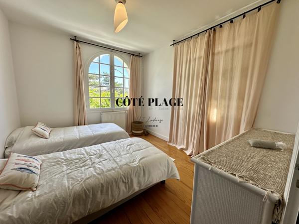 Royan (17200) VILLA ROYAN PLAGE DU CHAY AU PRIX DE 980 000 € HAI