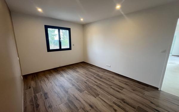 Maison à vendre    4 pièces •  Joyeuse