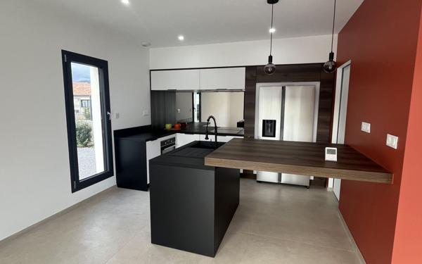 Maison à vendre    4 pièces •  Joyeuse