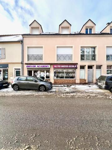 Location Local commercial 3 pièces 65 m2 à Bondoufle