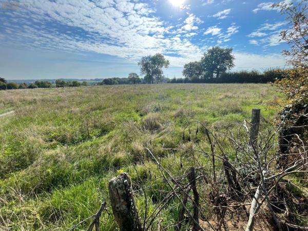 Maison rurale à vendre à Alençon dans l'Orne (61000), ref : 61001-79