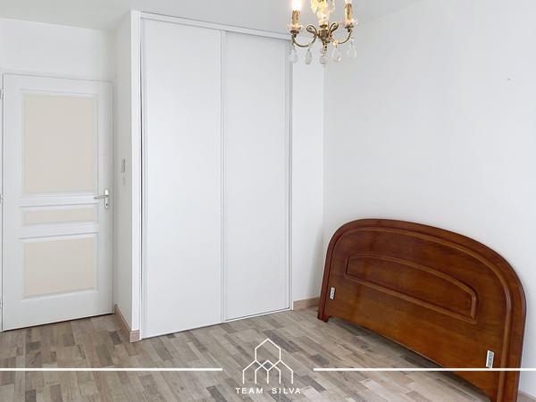 Appartement
         4 pièces
        - 90 m² Exclusivité 299 900 € *