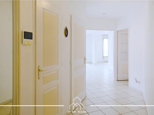 Appartement
         4 pièces
        - 90 m² Exclusivité 299 900 € *
