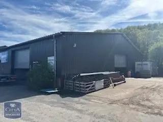 Location local commercial 129.5m²