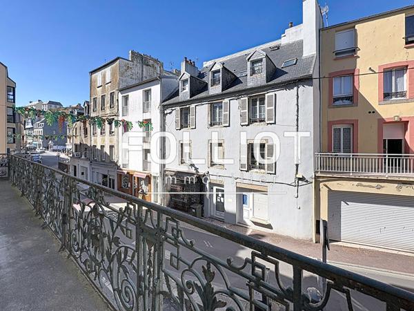 Appartement 2 pièces à vendre à Granville avec balcon -
