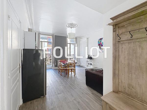 Appartement 2 pièces à vendre à Granville avec balcon -